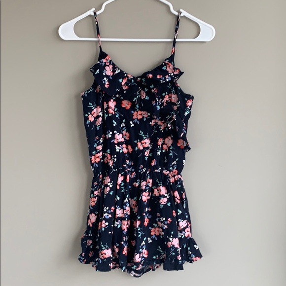 Romper - Picture 1 of 2